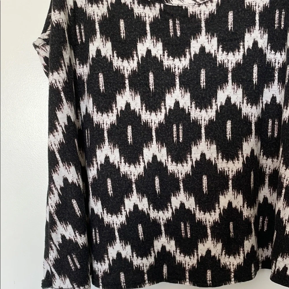 💫Patterned Crop Tank Top Small - Picture 2 of 5